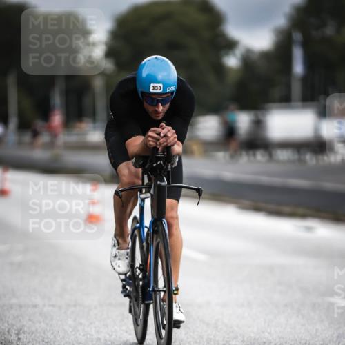 16.08.2026 - KN Förde Triathlon 2026 H.Heesch http://msf.ph/oto/9974400 16.08.2026 11:01:19 Radfahren 330 meine-sportfotos.de