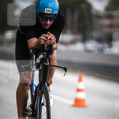 16.08.2026 - KN Förde Triathlon 2026 H.Heesch http://msf.ph/oto/9974408 16.08.2026 11:01:20 Radfahren 330 meine-sportfotos.de