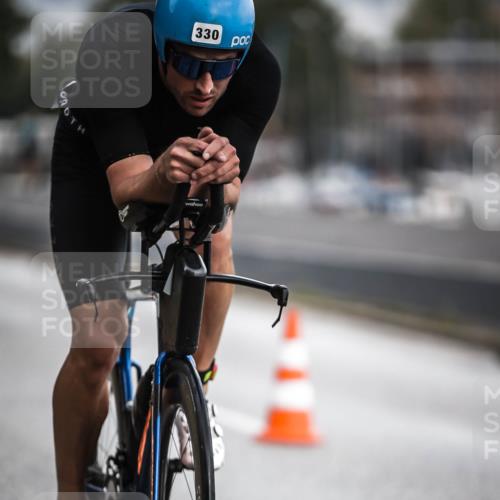 16.08.2026 - KN Förde Triathlon 2026 H.Heesch http://msf.ph/oto/9974409 16.08.2026 11:01:20 Radfahren 330 meine-sportfotos.de