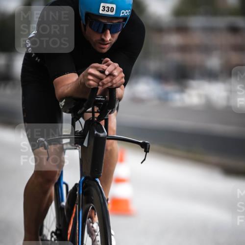 16.08.2026 - KN Förde Triathlon 2026 H.Heesch http://msf.ph/oto/9974410 16.08.2026 11:01:20 Radfahren 330 meine-sportfotos.de