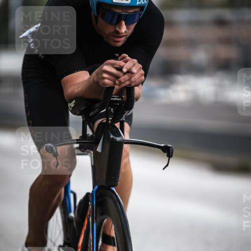 16.08.2026 - KN Förde Triathlon 2026 H.Heesch http://msf.ph/oto/9974411 16.08.2026 11:01:20 Radfahren 330 meine-sportfotos.de