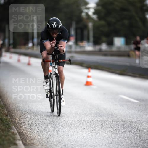 16.08.2026 - KN Förde Triathlon 2026 H.Heesch http://msf.ph/oto/9974416 16.08.2026 11:01:44 Radfahren 310, 311 meine-sportfotos.de