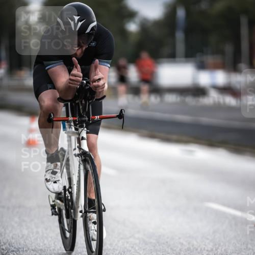 16.08.2026 - KN Förde Triathlon 2026 H.Heesch http://msf.ph/oto/9974430 16.08.2026 11:01:45 Radfahren 305, 310, 311 meine-sportfotos.de
