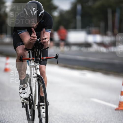 16.08.2026 - KN Förde Triathlon 2026 H.Heesch http://msf.ph/oto/9974431 16.08.2026 11:01:45 Radfahren 305, 310, 311 meine-sportfotos.de