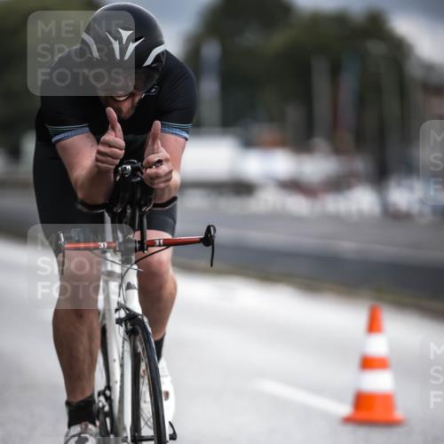16.08.2026 - KN Förde Triathlon 2026 H.Heesch http://msf.ph/oto/9974434 16.08.2026 11:01:45 Radfahren 305, 310, 311 meine-sportfotos.de