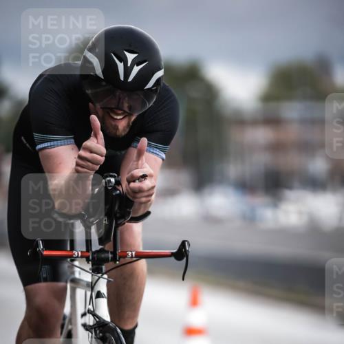 16.08.2026 - KN Förde Triathlon 2026 H.Heesch http://msf.ph/oto/9974438 16.08.2026 11:01:45 Radfahren 305, 310, 311 meine-sportfotos.de