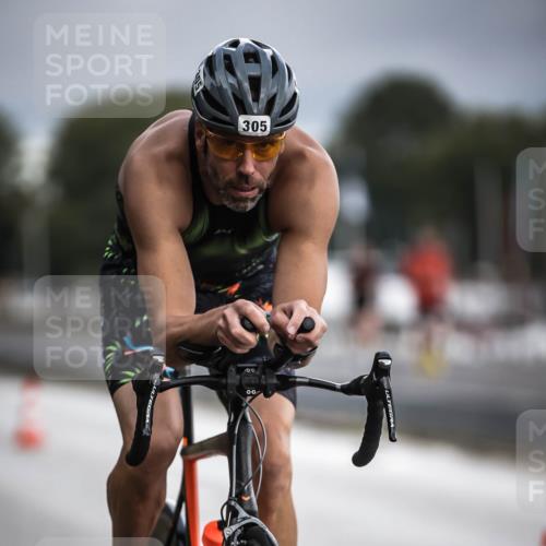 16.08.2026 - KN Förde Triathlon 2026 H.Heesch http://msf.ph/oto/9974457 16.08.2026 11:01:50 Radfahren 305, 309, 313, 318 meine-sportfotos.de