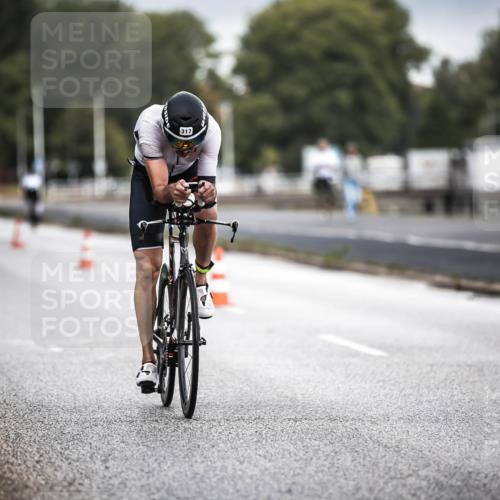 16.08.2026 - KN Förde Triathlon 2026 H.Heesch http://msf.ph/oto/9974543 16.08.2026 11:02:39 Radfahren 317, 324, 336 meine-sportfotos.de