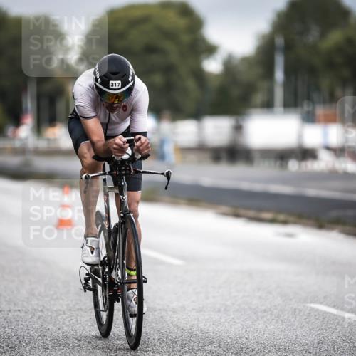 16.08.2026 - KN Förde Triathlon 2026 H.Heesch http://msf.ph/oto/9974550 16.08.2026 11:02:40 Radfahren 317, 324, 336 meine-sportfotos.de