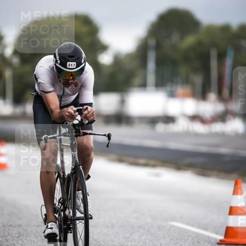 16.08.2026 - KN Förde Triathlon 2026 H.Heesch http://msf.ph/oto/9974553 16.08.2026 11:02:40 Radfahren 317, 324, 336 meine-sportfotos.de