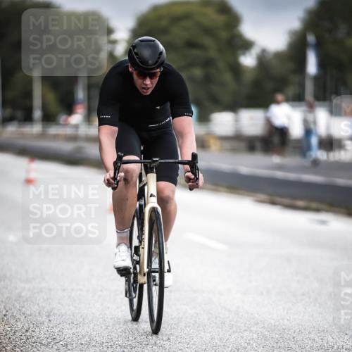 16.08.2026 - KN Förde Triathlon 2026 H.Heesch http://msf.ph/oto/9974583 16.08.2026 11:02:58 Radfahren 221, 312, 337, 341, 373 meine-sportfotos.de