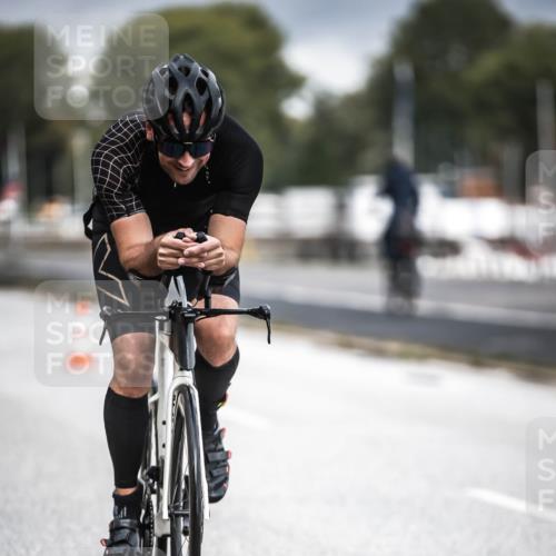 16.08.2026 - KN Förde Triathlon 2026 H.Heesch http://msf.ph/oto/9974600 16.08.2026 11:03:27 Radfahren 323 meine-sportfotos.de