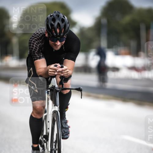 16.08.2026 - KN Förde Triathlon 2026 H.Heesch http://msf.ph/oto/9974602 16.08.2026 11:03:27 Radfahren 323 meine-sportfotos.de