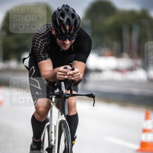 16.08.2026 - KN Förde Triathlon 2026 H.Heesch http://msf.ph/oto/9974605 16.08.2026 11:03:27 Radfahren 323 meine-sportfotos.de