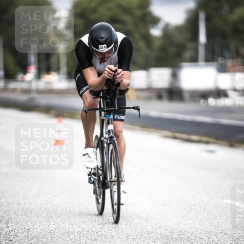 16.08.2026 - KN Förde Triathlon 2026 H.Heesch http://msf.ph/oto/9974616 16.08.2026 11:03:52 Radfahren 310 meine-sportfotos.de