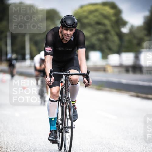 16.08.2026 - KN Förde Triathlon 2026 H.Heesch http://msf.ph/oto/9974667 16.08.2026 11:04:16 Radfahren 309, 329, 340 meine-sportfotos.de