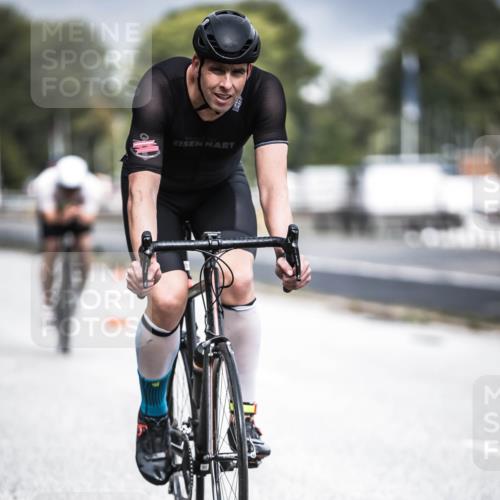 16.08.2026 - KN Förde Triathlon 2026 H.Heesch http://msf.ph/oto/9974672 16.08.2026 11:04:17 Radfahren 309, 329, 340 meine-sportfotos.de