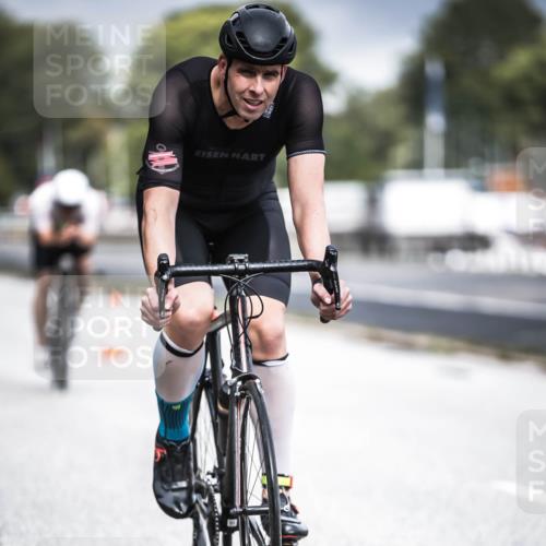 16.08.2026 - KN Förde Triathlon 2026 H.Heesch http://msf.ph/oto/9974673 16.08.2026 11:04:17 Radfahren 309, 329, 340 meine-sportfotos.de