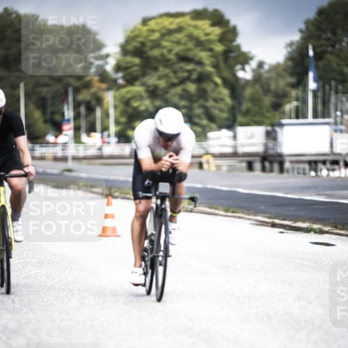 16.08.2026 - KN Förde Triathlon 2026 H.Heesch http://msf.ph/oto/9974678 16.08.2026 11:04:17 Radfahren 309, 329, 340 meine-sportfotos.de