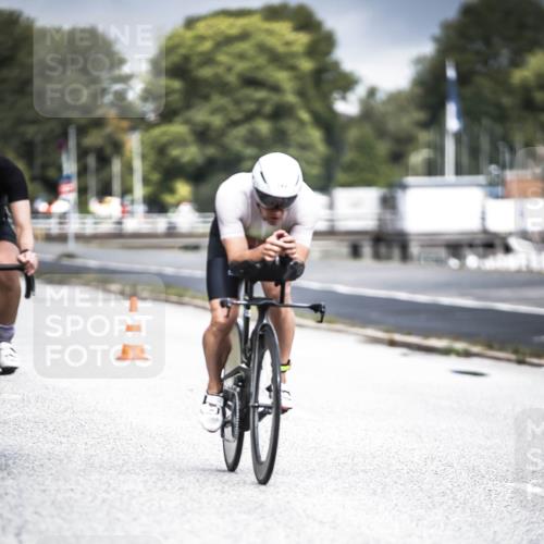 16.08.2026 - KN Förde Triathlon 2026 H.Heesch http://msf.ph/oto/9974681 16.08.2026 11:04:17 Radfahren 309, 329, 340 meine-sportfotos.de