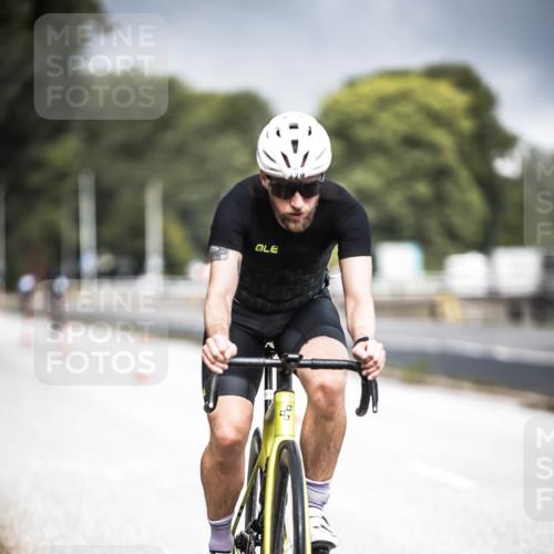 16.08.2026 - KN Förde Triathlon 2026 H.Heesch http://msf.ph/oto/9974684 16.08.2026 11:04:18 Radfahren 309, 329, 340 meine-sportfotos.de