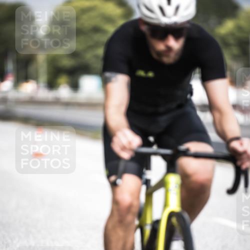16.08.2026 - KN Förde Triathlon 2026 H.Heesch http://msf.ph/oto/9974693 16.08.2026 11:04:19 Radfahren 309, 329, 331, 340 meine-sportfotos.de