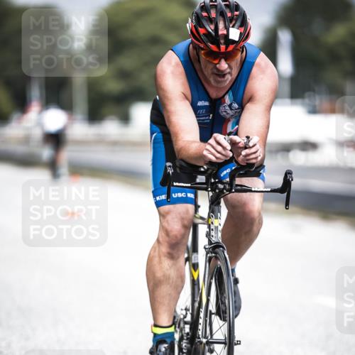 16.08.2026 - KN Förde Triathlon 2026 H.Heesch http://msf.ph/oto/9974707 16.08.2026 11:04:33 Radfahren 321, 327 meine-sportfotos.de