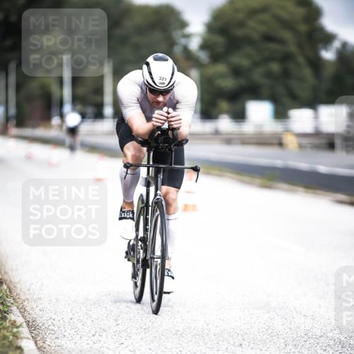 16.08.2026 - KN Förde Triathlon 2026 H.Heesch http://msf.ph/oto/9974714 16.08.2026 11:04:37 Radfahren 321 meine-sportfotos.de