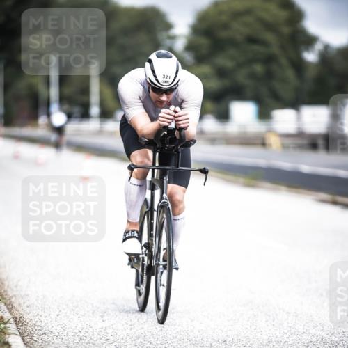 16.08.2026 - KN Förde Triathlon 2026 H.Heesch http://msf.ph/oto/9974716 16.08.2026 11:04:37 Radfahren 321 meine-sportfotos.de
