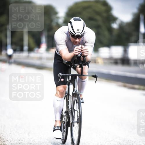 16.08.2026 - KN Förde Triathlon 2026 H.Heesch http://msf.ph/oto/9974720 16.08.2026 11:04:37 Radfahren 321 meine-sportfotos.de