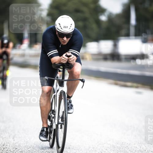 16.08.2026 - KN Förde Triathlon 2026 H.Heesch http://msf.ph/oto/9974767 16.08.2026 11:05:05 Radfahren 328, 337, 358, 373 meine-sportfotos.de