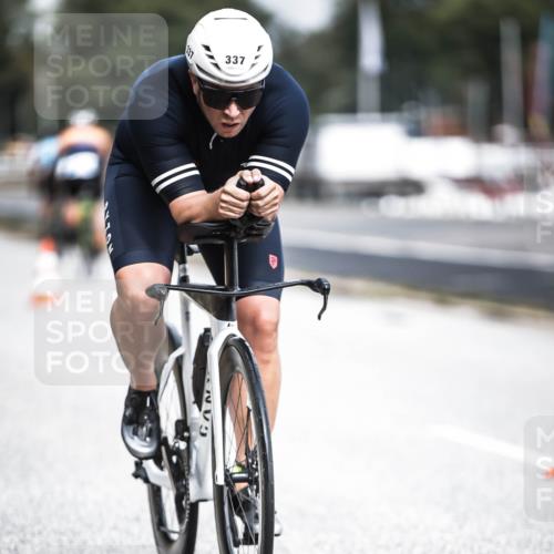 16.08.2026 - KN Förde Triathlon 2026 H.Heesch http://msf.ph/oto/9974771 16.08.2026 11:05:05 Radfahren 328, 337, 358, 373 meine-sportfotos.de