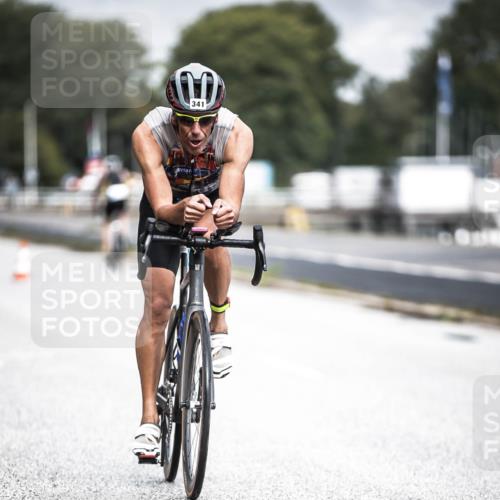 16.08.2026 - KN Förde Triathlon 2026 H.Heesch http://msf.ph/oto/9974795 16.08.2026 11:05:18 Radfahren 341, 350, 355, 367 meine-sportfotos.de