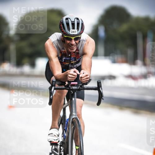 16.08.2026 - KN Förde Triathlon 2026 H.Heesch http://msf.ph/oto/9974803 16.08.2026 11:05:18 Radfahren 341, 350, 355, 367 meine-sportfotos.de