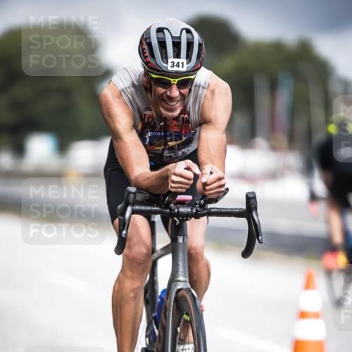 16.08.2026 - KN Förde Triathlon 2026 H.Heesch http://msf.ph/oto/9974806 16.08.2026 11:05:18 Radfahren 341, 350, 355, 367 meine-sportfotos.de