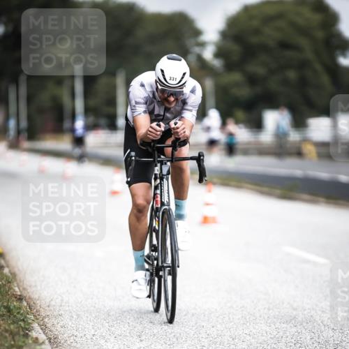 16.08.2026 - KN Förde Triathlon 2026 H.Heesch http://msf.ph/oto/9974847 16.08.2026 11:06:37 Radfahren 331 meine-sportfotos.de