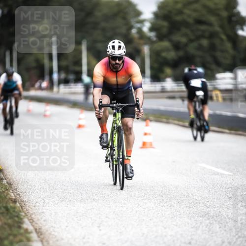 16.08.2026 - KN Förde Triathlon 2026 H.Heesch http://msf.ph/oto/9974872 16.08.2026 11:07:19 Radfahren 302, 304, 306, 322, 328, 345, 348, 356, 371 meine-sportfotos.de