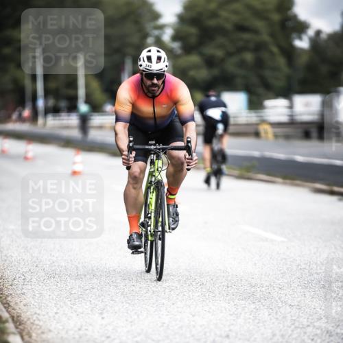 16.08.2026 - KN Förde Triathlon 2026 H.Heesch http://msf.ph/oto/9974877 16.08.2026 11:07:19 Radfahren 302, 304, 306, 322, 328, 345, 348, 356, 371 meine-sportfotos.de