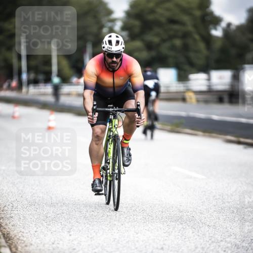 16.08.2026 - KN Förde Triathlon 2026 H.Heesch http://msf.ph/oto/9974878 16.08.2026 11:07:19 Radfahren 302, 304, 306, 322, 328, 345, 348, 356, 371 meine-sportfotos.de