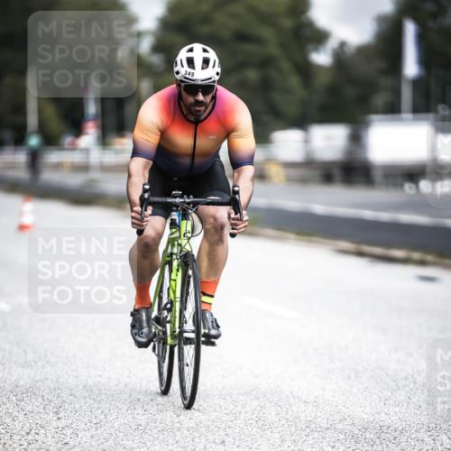 16.08.2026 - KN Förde Triathlon 2026 H.Heesch http://msf.ph/oto/9974883 16.08.2026 11:07:19 Radfahren 302, 304, 306, 322, 328, 345, 348, 356, 371 meine-sportfotos.de