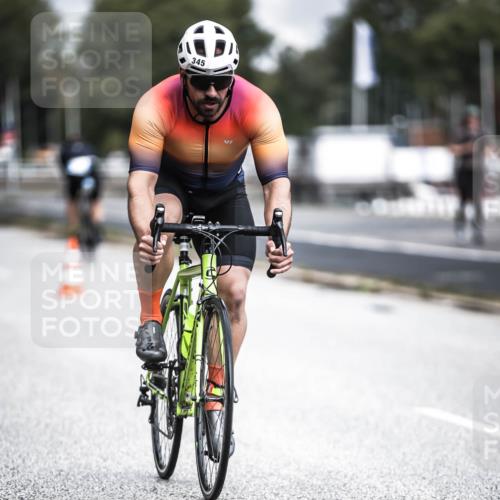 16.08.2026 - KN Förde Triathlon 2026 H.Heesch http://msf.ph/oto/9974888 16.08.2026 11:07:19 Radfahren 302, 304, 306, 322, 328, 345, 348, 356, 371 meine-sportfotos.de