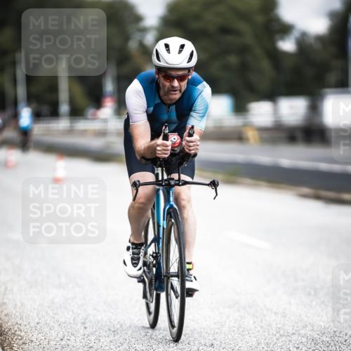 16.08.2026 - KN Förde Triathlon 2026 H.Heesch http://msf.ph/oto/9974947 16.08.2026 11:07:37 Radfahren 330, 350, 355 meine-sportfotos.de