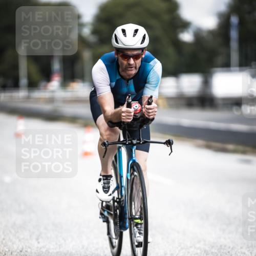 16.08.2026 - KN Förde Triathlon 2026 H.Heesch http://msf.ph/oto/9974950 16.08.2026 11:07:37 Radfahren 330, 350, 355 meine-sportfotos.de