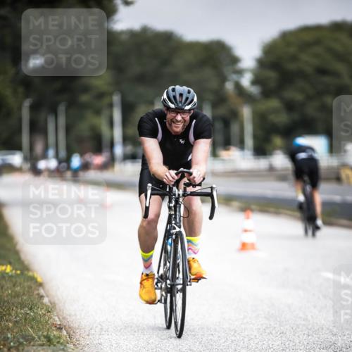 16.08.2026 - KN Förde Triathlon 2026 H.Heesch http://msf.ph/oto/9974980 16.08.2026 11:07:43 Radfahren 355, 367, 391 meine-sportfotos.de