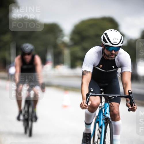 16.08.2026 - KN Förde Triathlon 2026 H.Heesch http://msf.ph/oto/9975012 16.08.2026 11:08:05 Radfahren 301, 307, 359, 382, 804 meine-sportfotos.de