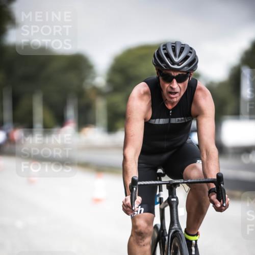 16.08.2026 - KN Förde Triathlon 2026 H.Heesch http://msf.ph/oto/9975020 16.08.2026 11:08:06 Radfahren 301, 307, 359, 804 meine-sportfotos.de