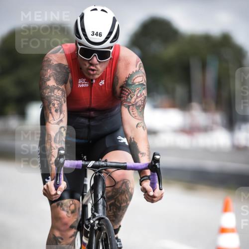 16.08.2026 - KN Förde Triathlon 2026 H.Heesch http://msf.ph/oto/9975035 16.08.2026 11:08:36 Radfahren 342, 346 meine-sportfotos.de