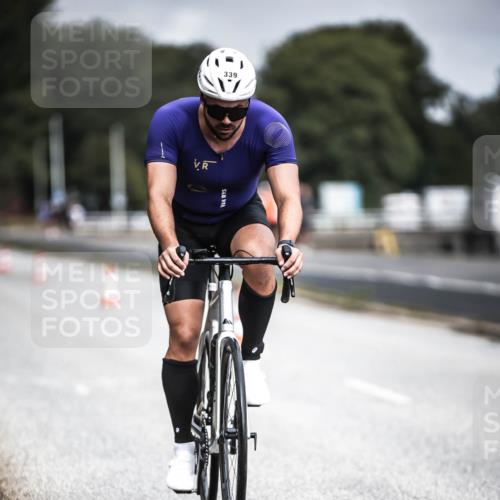 16.08.2026 - KN Förde Triathlon 2026 H.Heesch http://msf.ph/oto/9975043 16.08.2026 11:08:45 Radfahren 311, 318, 339, 352, 365, 372 meine-sportfotos.de