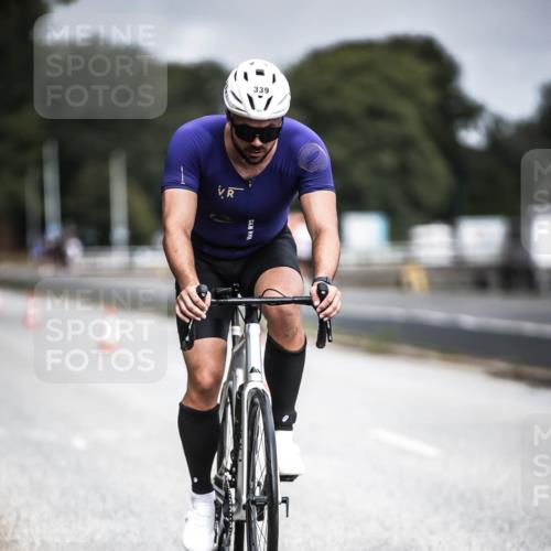 16.08.2026 - KN Förde Triathlon 2026 H.Heesch http://msf.ph/oto/9975044 16.08.2026 11:08:45 Radfahren 311, 318, 339, 352, 365, 372 meine-sportfotos.de