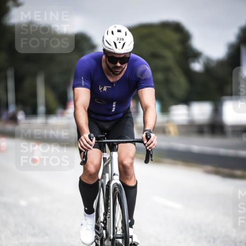 16.08.2026 - KN Förde Triathlon 2026 H.Heesch http://msf.ph/oto/9975046 16.08.2026 11:08:45 Radfahren 311, 318, 339, 352, 365, 372 meine-sportfotos.de